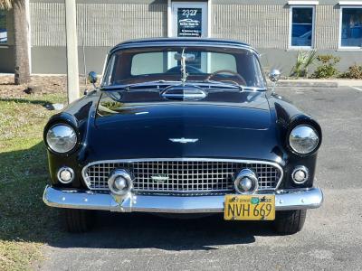 1956 Ford Thunderbird
