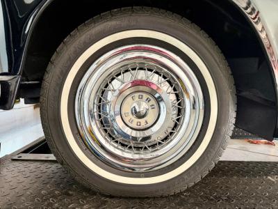 1956 Ford Thunderbird