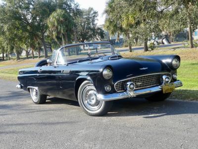 1956 Ford Thunderbird