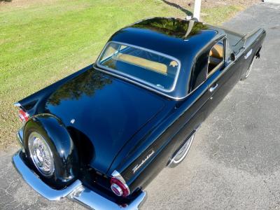 1956 Ford Thunderbird