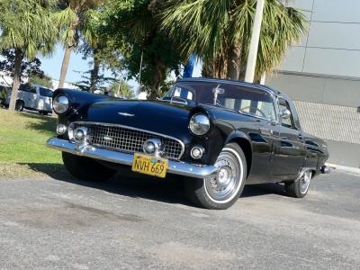 1956 Ford Thunderbird