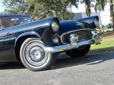 1956 Ford Thunderbird