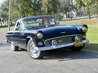 1956 Ford Thunderbird