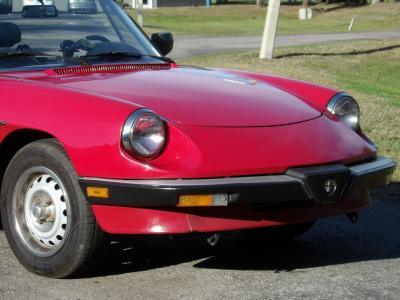 1986 Alfa Romeo Spider Graduate
