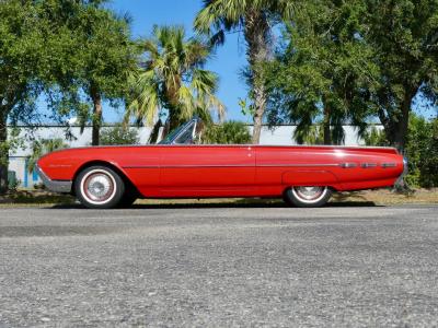 1962 Ford Thunderbird Convertible