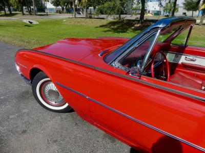 1962 Ford Thunderbird Convertible