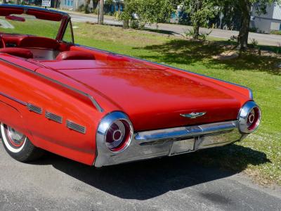 1962 Ford Thunderbird Convertible