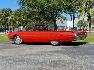 1962 Ford Thunderbird Convertible