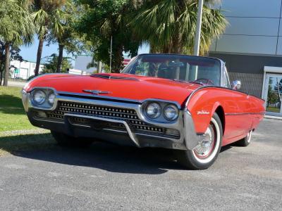 1962 Ford Thunderbird Convertible