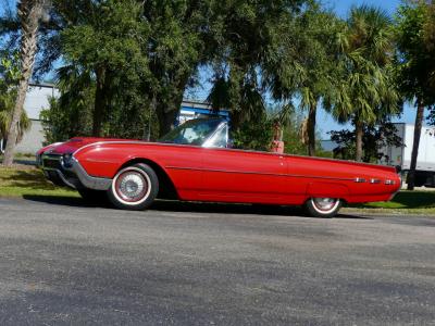 1962 Ford Thunderbird Convertible