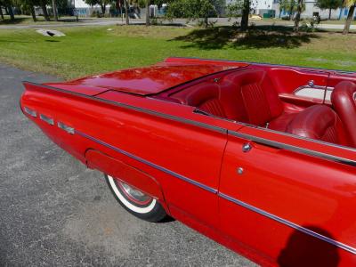 1962 Ford Thunderbird Convertible