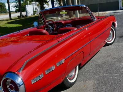 1962 Ford Thunderbird Convertible