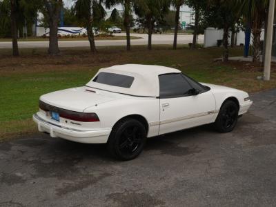 1990 Buick Reatta Convertible