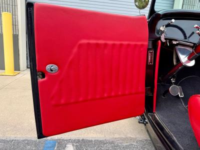 1932 Ford Model A Roadster