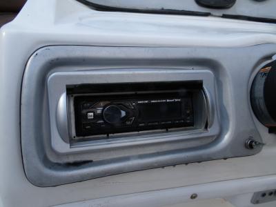 2013 Hurricane Sun Deck 203 Sport