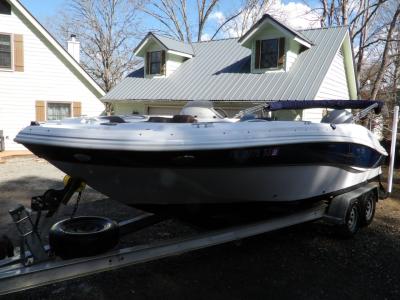 2013 Hurricane Sun Deck 203 Sport