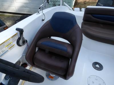 2013 Hurricane Sun Deck 203 Sport
