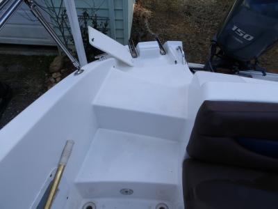 2013 Hurricane Sun Deck 203 Sport
