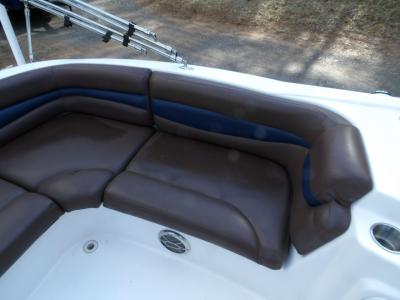 2013 Hurricane Sun Deck 203 Sport