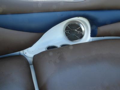 2013 Hurricane Sun Deck 203 Sport