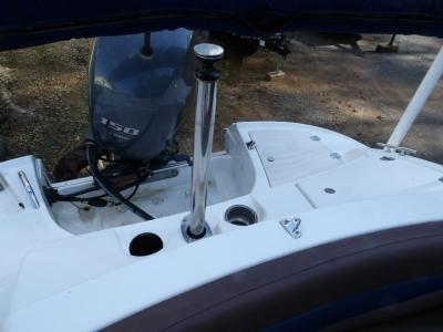 2013 Hurricane Sun Deck 203 Sport