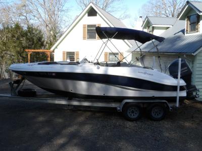 2013 Hurricane Sun Deck 203 Sport