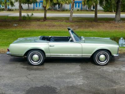 1964 Mercedes - Benz 230SL