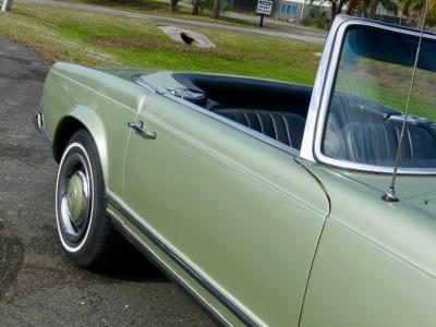1964 Mercedes - Benz 230SL