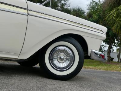 1957 Ford Fairlane Skyliner