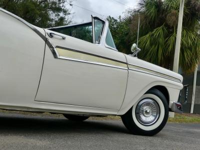 1957 Ford Fairlane Skyliner