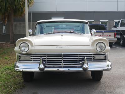 1957 Ford Fairlane Skyliner