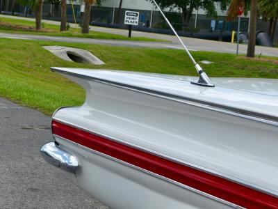 1960 Chevrolet Impala Hardtop Sport Coupe RWD