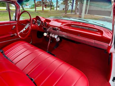 1960 Chevrolet Impala Hardtop Sport Coupe RWD