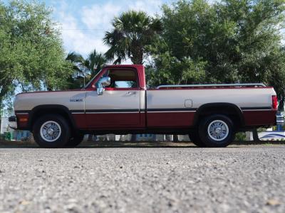 1992 Dodge Ram D-150 LE