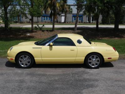 2002 Ford Thunderbird