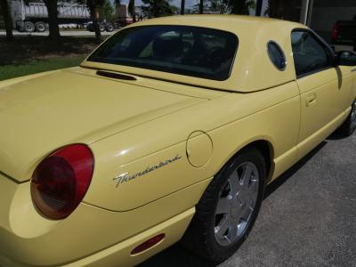 2002 Ford Thunderbird