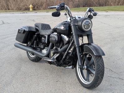 2016 Harley Davidson FLD Switchback