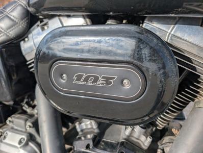 2016 Harley Davidson FLD Switchback