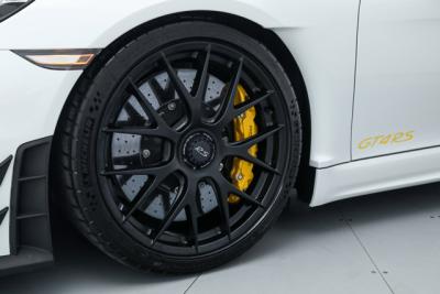 2025 Porsche 718 Cayman