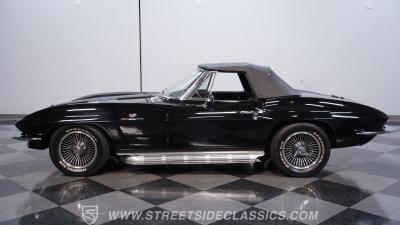 1963 Chevrolet Corvette Convertible