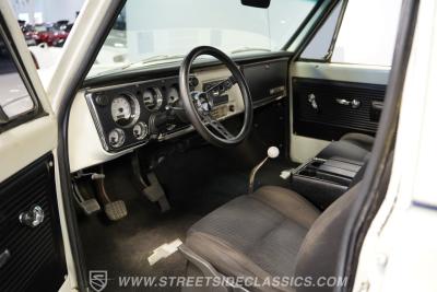 1970 Chevrolet C10 Stepside Restomod