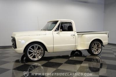 1970 Chevrolet C10 Stepside Restomod
