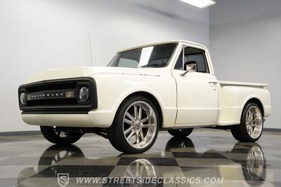 1970 Chevrolet C10 Stepside Restomod