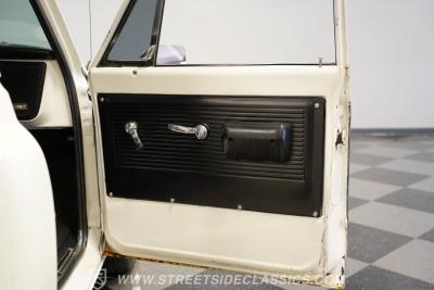 1970 Chevrolet C10 Stepside Restomod