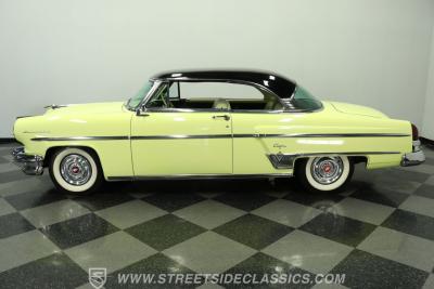 1954 Lincoln Capri