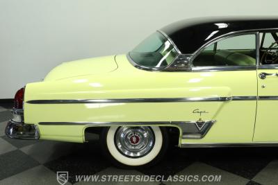 1954 Lincoln Capri