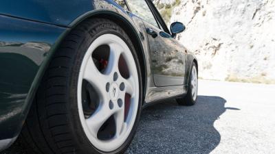 1998 Porsche 911 Carrera 4S