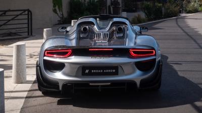 2015 Porsche 918 Spyder Weissach Package