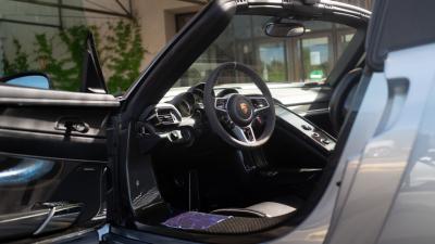 2015 Porsche 918 Spyder Weissach Package