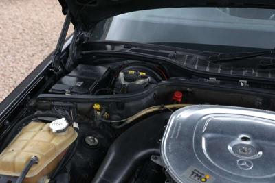 1989 Mercedes - Benz 560 SEC